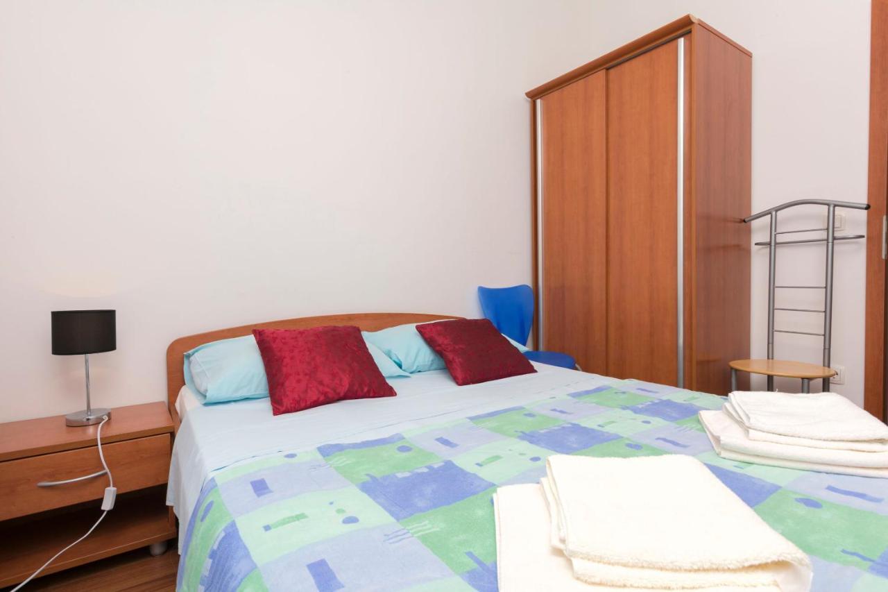 Apartments Vladimir Primošten المظهر الخارجي الصورة